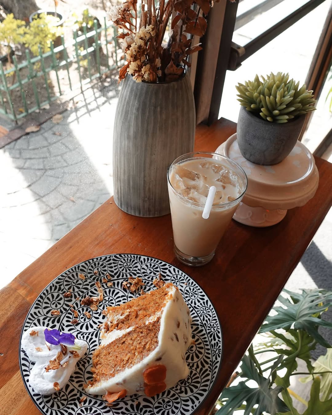 Flour Jar Manila café atmosphere and ambiance